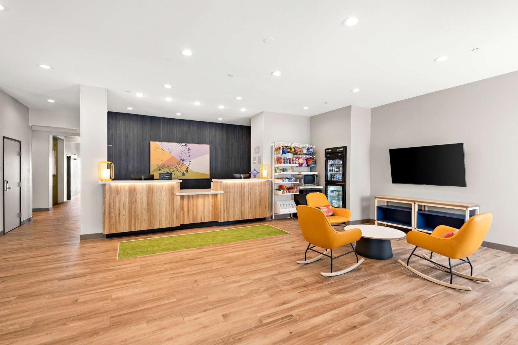 Spark By Hilton Mansfield Luaran gambar